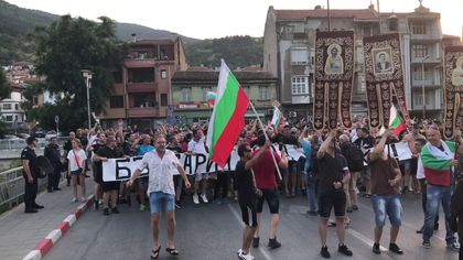 След скандално решение на съда: Протестите в Асеновград избухват с нова сила