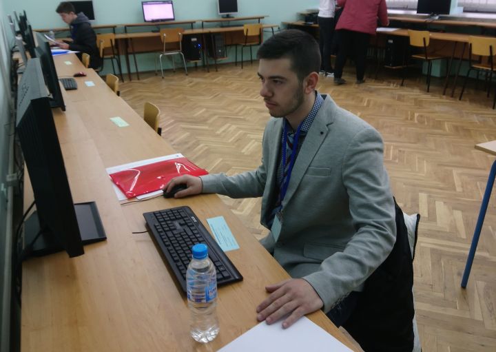 Поредни успехи на ученици от Националната гимназия