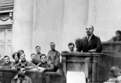 Исторически очерк: Как германският император и богат руски евреин помогнаха на Ленин да направи революцията