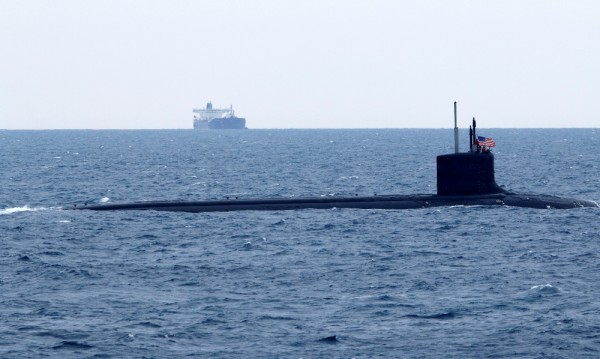 Китайци откраднали планове на САЩ за подводна война