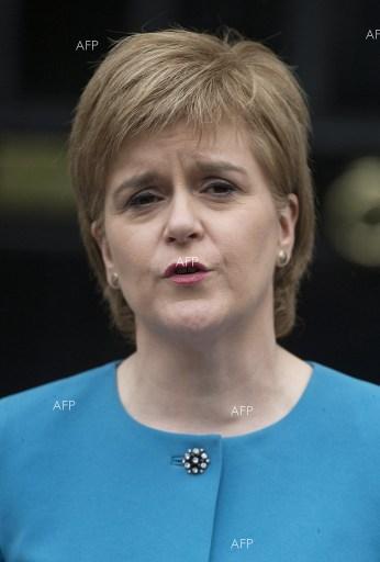 The Scotsman: Никола Стърджън: Тереза Мей „ се надбягва до смърт“ с независимостта