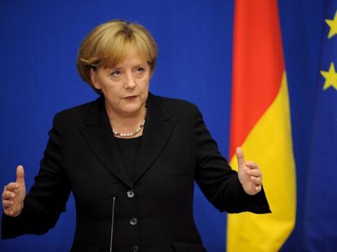 Германия удължава граничния контрол, иззема парите на бежанците
