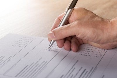 Партията на Меркел в Германия със слабо представяне на местните избори