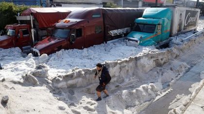 Градушка натрупа 1,5 метра при 30 градуса жега!