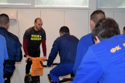 Евроколеж включи модерни тренировки в програмата си
