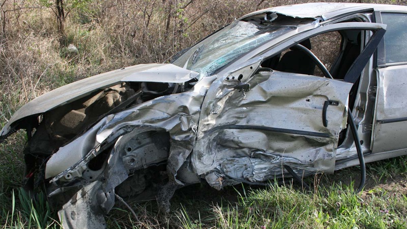 Шофьор без книжка загина при катастрофа на пътя Поповица - Чешнигирово