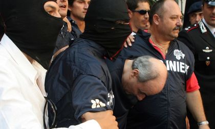 Да управляваш мафията