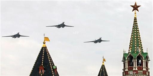 ТАСС: В 10 часа започва военният парад в Москва
