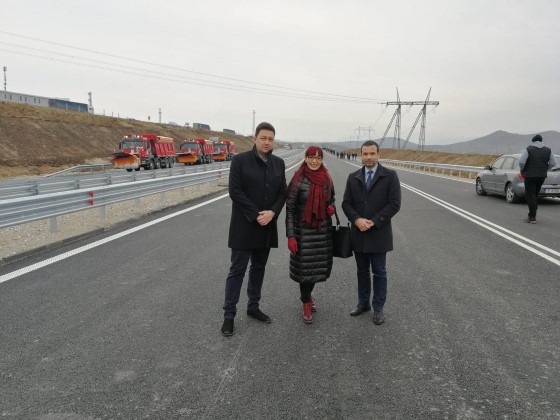 Благоевград: Депутатите Даниела Савеклиева и д-р Емил Тончев бяха гости на откриването на лот 3.3 от автомагистрала „Струма”