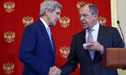 Джон Кери сега беше гълъб, и то много кротък!