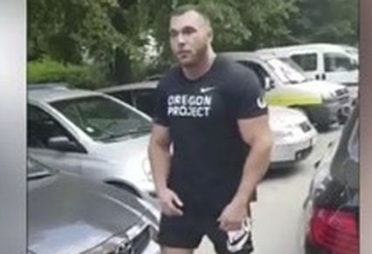Приятелка на варненския BMW батка, псувал като каруцар на майка, скочи в негова защита и отприщи гнева на мрежата (ВИДЕО)