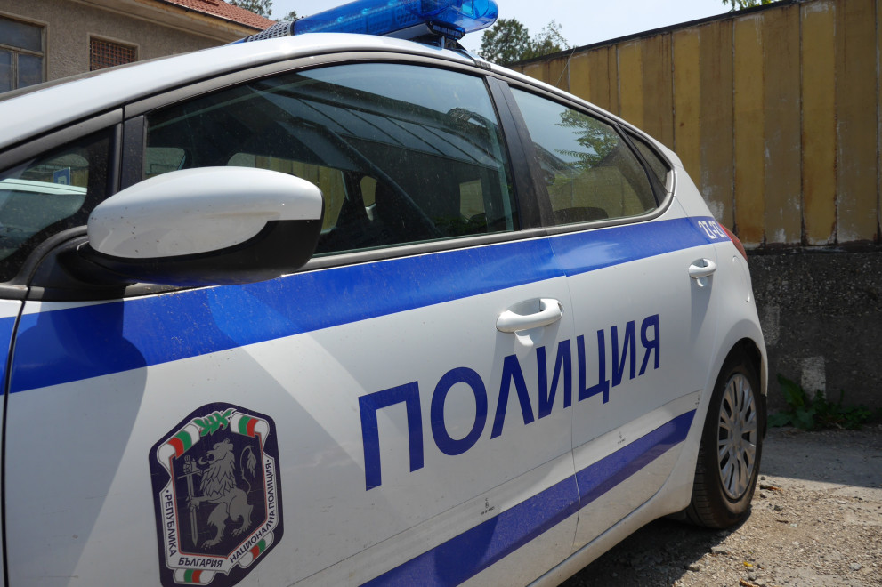 Автомобил с фалшиви номера катастрофира в Стара Загора
