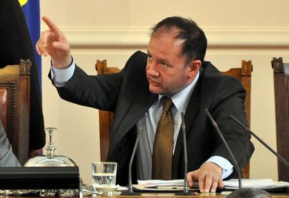 Миков обвини френския посланик в неграмотност