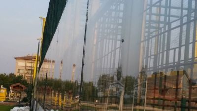 СНИМКИ: Обезопасиха южната трибуна в Коматево! Слагат ел. табло! Тестват осветлението на 10-и
