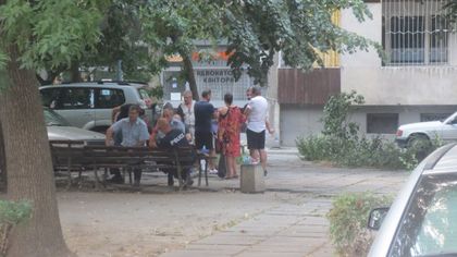 Граждани протестират срещу задържането на Перата ВИДЕО