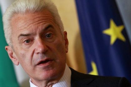 Волен с пробация и за изцепките в Батак