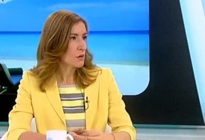 Министър Ангелова съобщи добра новина за туризма