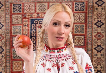 Деси Бакърджиева: Когато човек обича, не трябва да очаква да му се върне същото