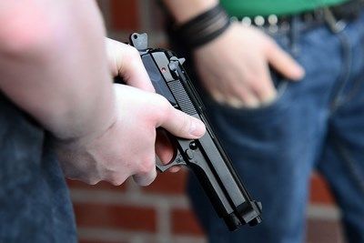 Над 6200 огнестрелни оръжия и боеприпаси са иззети след проверка на прокуратурата
