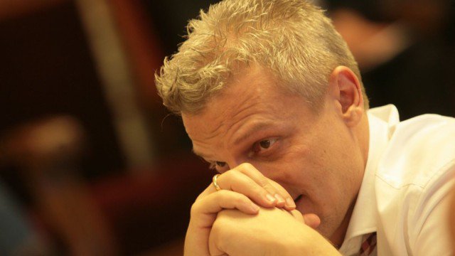 Бивши здравни министри: Москов е в задънена улица