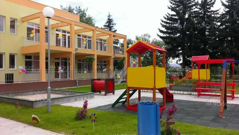Стара Загора: Временно е спряна системата за кандидатстване в детските и учебните заведения в града