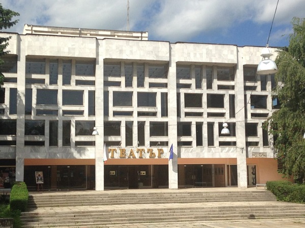Кюстендил: Общинският театър организира концерт на Руслан Мъйнов и плевенска филхармония