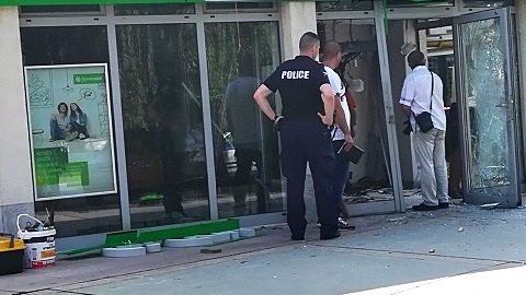 Искат постоянен арест за молдовеца, взривил банкомата в Пловдив