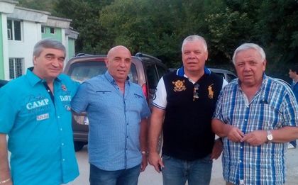 Трус във Вихрен, кметът поема клуба