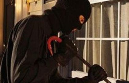 Внимание! Опасни крадци вилнеят в Пловдивско, упояват жертвите с газ и ги ошушкват до последната стотинка