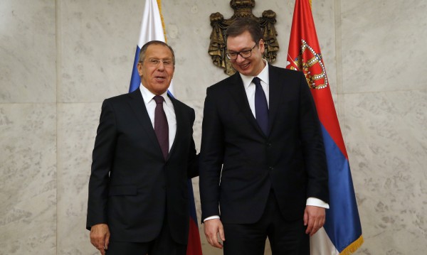 Вучич: Сърбия ще се придържа към военен неутралитет!