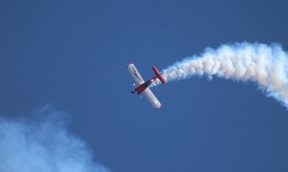 Два самолета се сблъскаха в Румъния, единият пилот е загинал