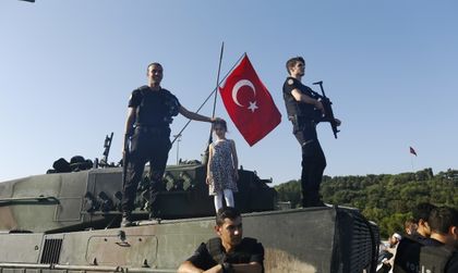 Гюлен стои зад преврата? Категорично не!