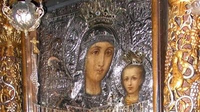 Зарешетват заради крадци икона на Богородица в Рибната църква в Асеновград