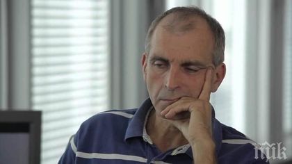 Културният антрополог Ивайло Дичев алармира: Селфитата са опасни, те са машина на забравата