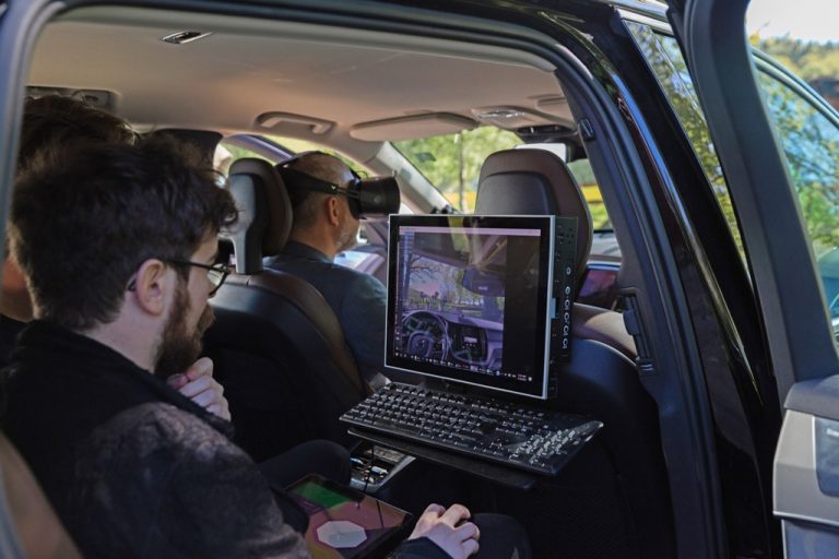 Подобряват колите с помощта на виртуална реалност