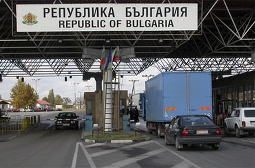 Екшън на Калотина! Граничар спаси от самоубийство шофьор, превозвал близо половин тон канабис