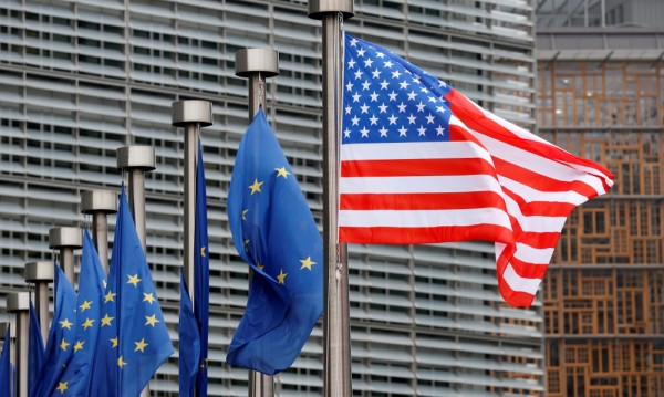 САЩ казали на ЕС, че спират гратиса с тарифите