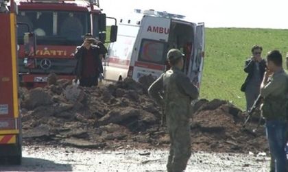 Нов кървав терор срещу военен конвой, сега в Диарбекир