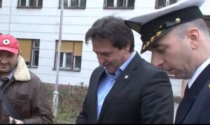 Вулгарно изказване изяде главата на сръбски министър
