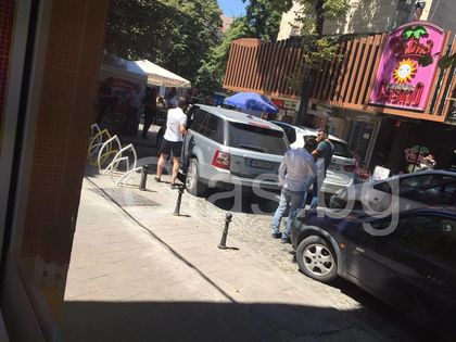 СНИМКИ: Защо тримата с Роувъра отърваха фиша, а другите нямаха този късмет?