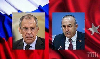 На четири очи! Първите дипломати на Русия и Турция се срещат в Москва