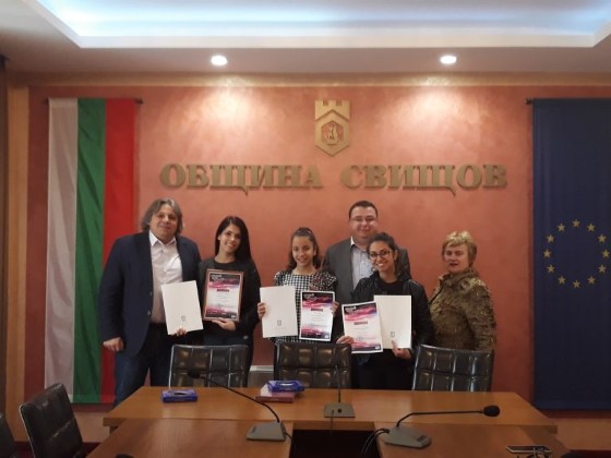 Велико Търново: Три свищовски момичета се представиха достойно на Международен музикален конкурс в Санкт Петербург