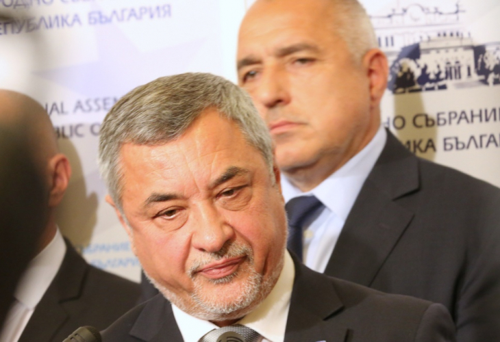 Валери Симеонов: Навсякъде в държавата се краде, знам кое уби генерал Петров!