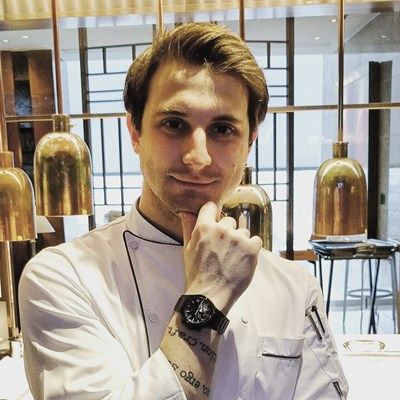 Виктор Жечев знае точно колко да пече еленското месо за принц Чарлз