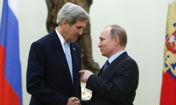 Джон Кери заминава за Русия за разговори с Путин