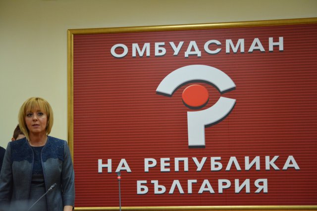 Мая Манолова с приемна в Пловдив утре, приема сигнали на тел 032/ 605 511