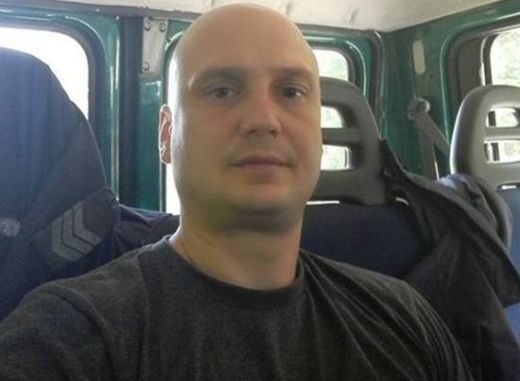 Полицаят, ограбил бензиностанция, затънал в дългове, сам гледал две деца с 630 лева