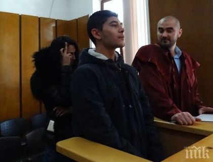 Осъдиха внучката на Цар Киро на 200 часа обществен труд заради кражбата на салами и луканки