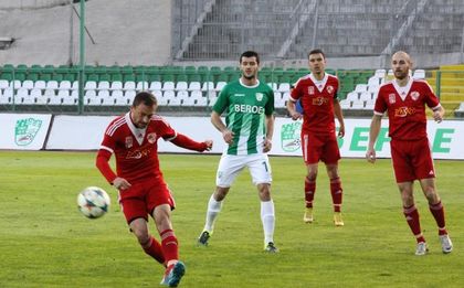 Банско с кадрови проблеми преди гостуването на Верея