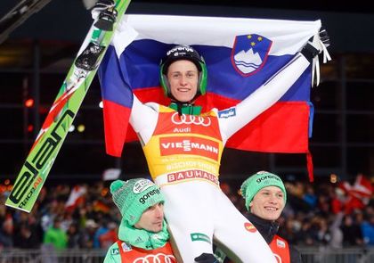 Фен с камила на ски-скоковете, Превц спечели във Вилинген